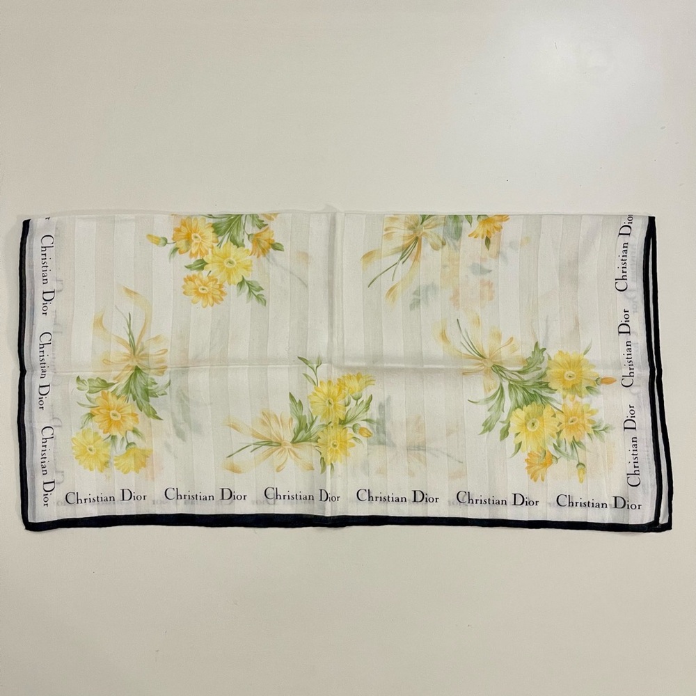 Vtg Christian Dior Yellow Floral Handkerchief - 18x18 Pocket Square - Picture 4 of 9